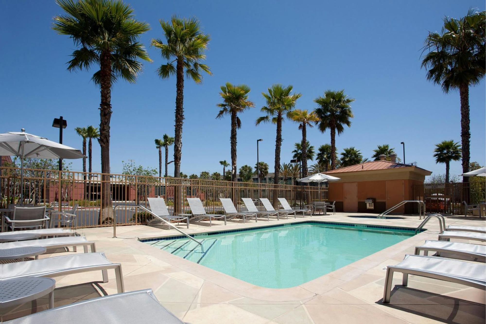 Springhill Suites Los Angeles Lax/Manhattan Beach Хоторн Екстериор снимка