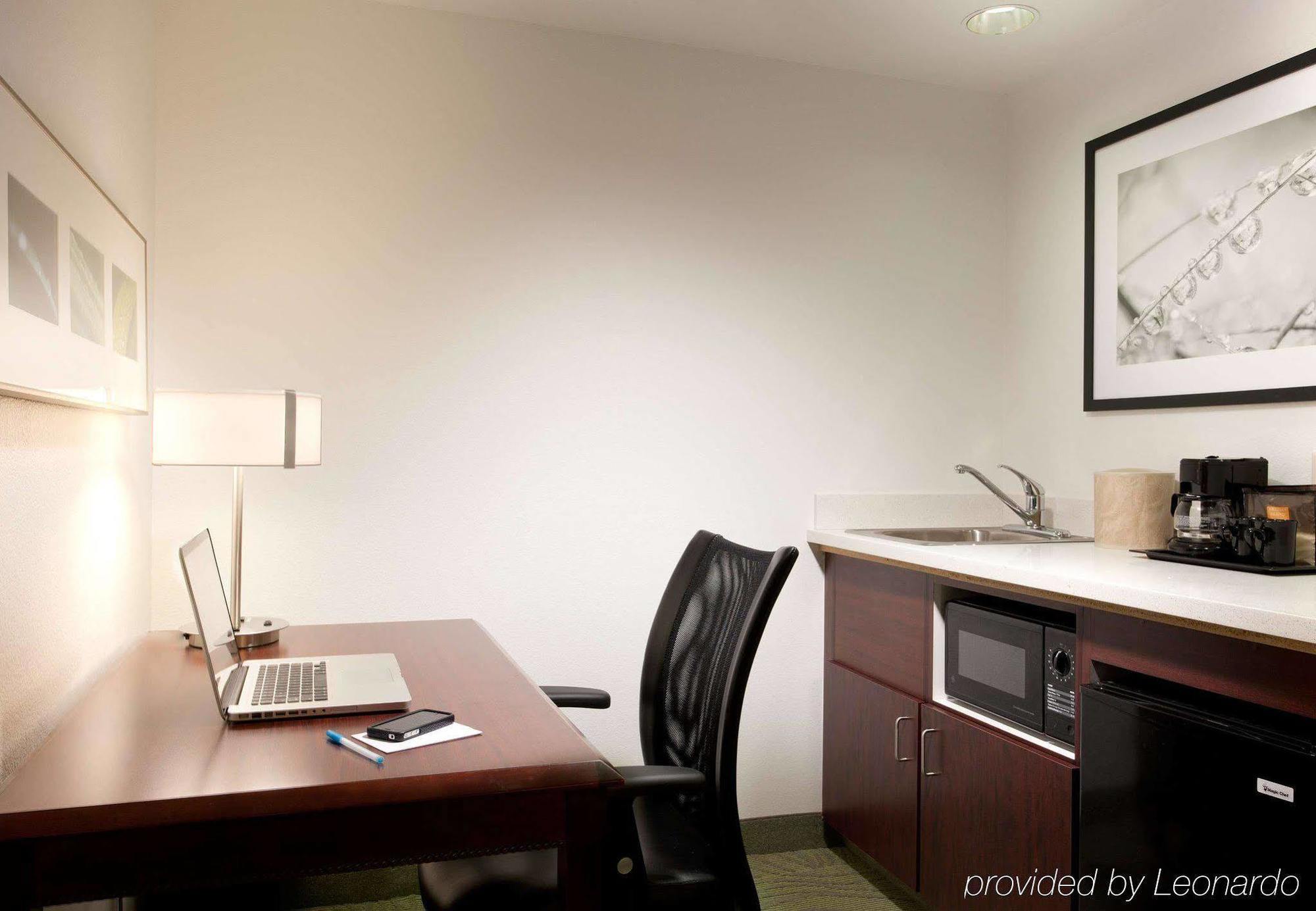 Springhill Suites Los Angeles Lax/Manhattan Beach Хоторн Екстериор снимка